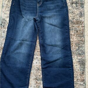 Women's Straight Leg Jeans - Blue